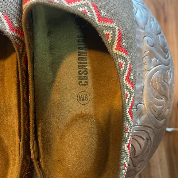 Brown Patterned Women's Mules - Picture 3 of 5